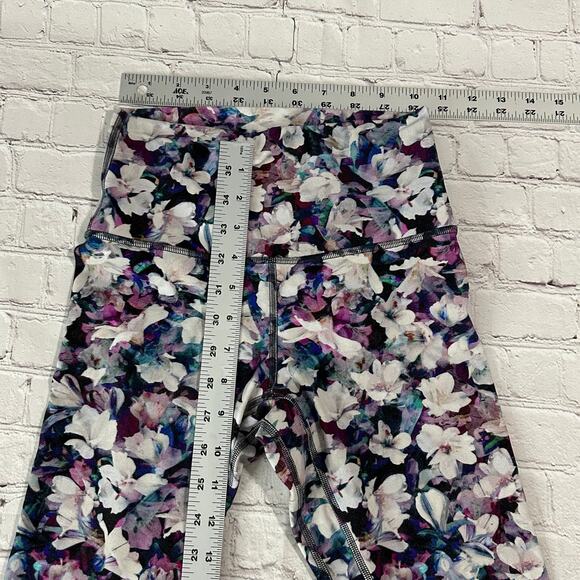 lululemon leggings size 4 - Picture 8 of 10